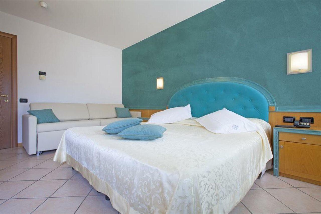 Hotel Ambra มิลาน ภายนอก รูปภาพ