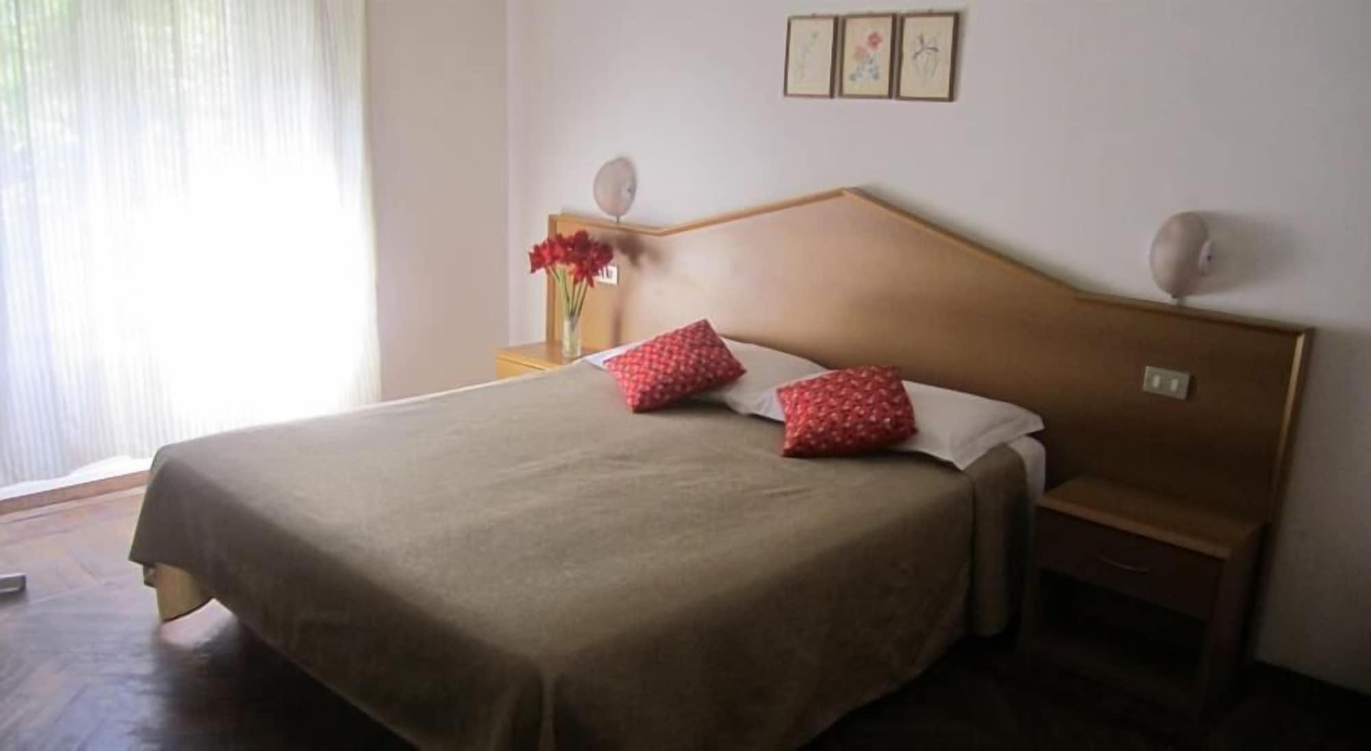 Hotel Ambra มิลาน ภายนอก รูปภาพ