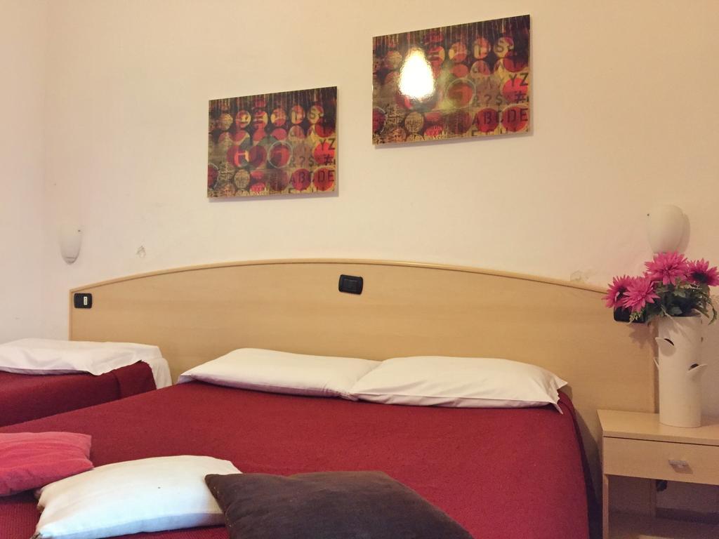 Hotel Ambra มิลาน ภายนอก รูปภาพ